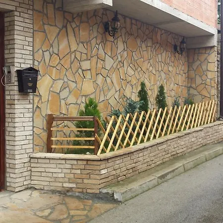 Apartment Center