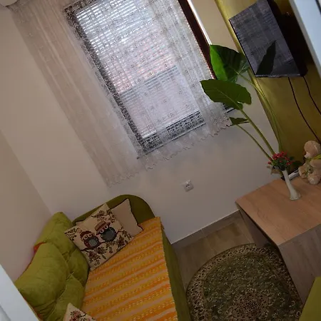 Apartment Center