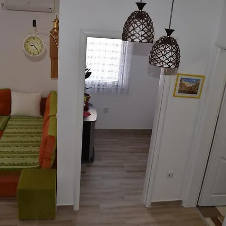 Apartment Center
