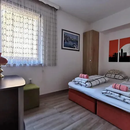 Lejlighed Center *